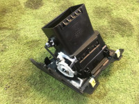 Regulador de caudal de ar direito SUBARU OUTBACK OEM 66110AJ000 BRF 2009 EZ36