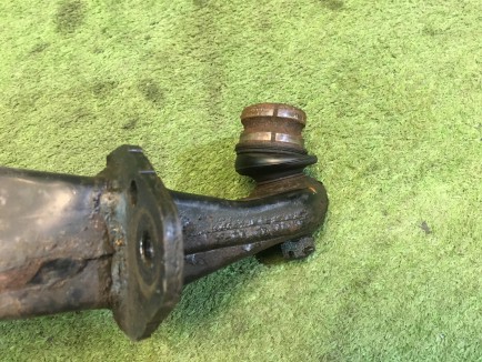 Left front control arm SUBARU OUTBACK OEM 20204AJ010 20202AJ010 BRF 2009 EZ36