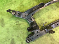 คานรองเครื่อง задняя SUBARU LEGACY OEM 20152AE000 BH5 1998 EJ208