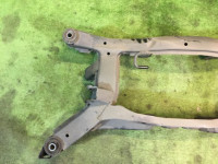 คานรองเครื่อง задняя SUBARU LEGACY OEM 20152AE000 BH5 1998 EJ208