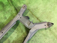 คานรองเครื่อง задняя SUBARU LEGACY OEM 20152AE000 BH5 1998 EJ208