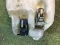 ウォッシャータンク SUBARU LEGACY OEM 86610AE010 BH5 1998 EJ208