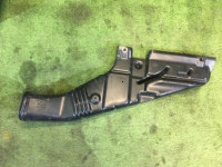 Воздухозаборник SUBARU LEGACY OEM 46012AE060 BH5 1998 EJ208