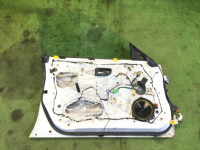 Porta dianteira esquerda SUBARU LEGACY OEM 60009AE010 61280AE010 BH5 1998 Whait 51E