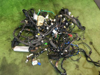 ชุดสายไฟ SUBARU LEGACY OEM 81300AE280 81400AE210 BH5 1998 EJ208