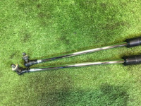 Амортизаторы пятой двери SUBARU LEGACY OEM 63260AE020  63260AE030 BH5 1998 Whait 51E