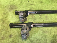Barras transversais de tejadilho THULE SUBARU LEGACY OEM E3617AE520 BH5 2001 Silver 01G