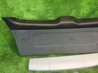 尾门饰板 SUBARU LEGACY OEM 94320AE001AC 94310AE020OB 94310AE030OB 94310AE000OB BH5 2001 Silver 01G