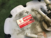 Carcasa de la bomba de combustible SUBARU LANCASTER OEM 42021AE000 42021AE001 BH9 1998 EJ254