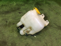 Бачок омывателя SUBARU LEGACY B4 OEM 86610AE010 BE9 2001 EJ254
