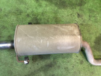 Silencioso trasero SUBARU LEGACY B4 OEM 44300AE020 BE9 2001 EJ254