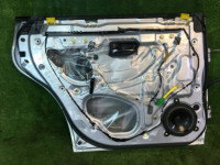 ประตูหลังซ้าย SUBARU LEGACY B4 OEM 60400AE410 BE9 2001 Silver 01G