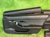 Обшивка дверей SUBARU LEGACY B4 OEM 94211AE120ML 94211AE130ML 94220AE700ML 94220AE710ML BE9 2001 Silver 01G
