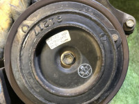 エアコンコンプレッサー SUBARU LEGACY OEM 73111AC002 BH5 1999 EJ208