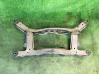 คานรองเครื่อง задняя SUBARU LEGACY OEM 20152AE000 BH5 2000 EJ206
