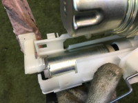 燃料ポンプ SUBARU LEGACY OEM 42021AE010 BH5 2000 EJ206