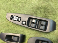 Блок управления стеклоподъемниками SUBARU LEGACY OEM 83071AE060 83071AE040 BH5 2000 EJ206