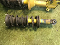 减震器 SUBARU LEGACY OEM 20310AE220 20310AE230 20330AE130 20365AE070 20380AE300 BH5 2000 EJ206