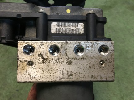กล่อง ABS SUBARU OUTBACK OEM 27594AG100 BP9 2006 EJ253