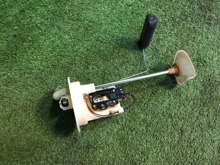 Fuel level sensor SUBARU OUTBACK OEM 42081AG000 BP9 2006 EJ253