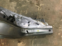 Guarda-lamas traseiro direito SUBARU OUTBACK OEM 51472AG0609P BP9 2006 grey 45A