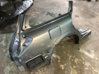 Guarda-lamas traseiro direito SUBARU OUTBACK OEM 51472AG0609P BP9 2006 grey 45A