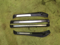 Frisos das embaladeiras SUBARU OUTBACK OEM 94061AG080 94061AG090 94060AG070 94060AG070 BP9 2006 grey 45A