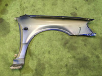 Aleta delantera izquierda SUBARU LEGACY OEM 57120AE010 BH5 1999 blue 89H
