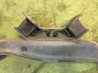 变速箱横梁 SUBARU LEGACY B4 OEM 41022AE120 41011AE000 BE5 BH5 2000 EJ206