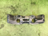 Travessa dianteira SUBARU LEGACY B4 OEM 20100AC021 BE5 BH5 2000 EJ206
