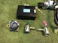 Juego de cerraduras SUBARU LEGACY B4 OEM 57491AE100 BE5 BE9 2000 Silver 792