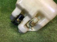 ウォッシャータンク SUBARU LEGACY OEM 86610AC000, 86610FC000 BD9 1997 EJ25D