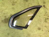 Vidro lateral fixo direito 65209AC200NA SUBARU LEGACY