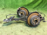 ดุมล้อหลัง 28473AG000, 26692AG061, 26692AG071, 26700AG001 SUBARU LEGACY