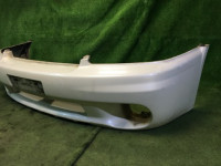 Para-choques dianteiro SUBARU LANCASTER OEM 57703AE130YF, 57704AE020 BHE 2000 white pearl 081