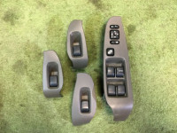 车窗控制模块 SUBARU LANCASTER OEM 83071AE080, 83071AE040 BHE BH9 2001 EZ30