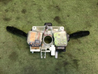 组合开关 SUBARU LANCASTER OEM 83111AE040 BHE BH9 2001 EZ30