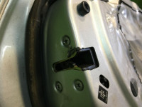 左リアウインドウモール SUBARU LANCASTER OEM 60400AE430 BHE BH9 2001 Silver 1U2