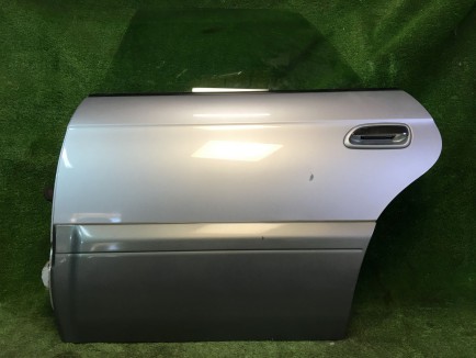 左リアウインドウモール SUBARU LANCASTER OEM 60400AE430 BHE BH9 2001 Silver 1U2