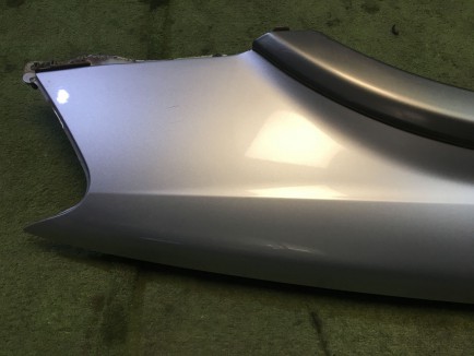 Крыло переднее правое SUBARU LANCASTER OEM 57120AE021 BHE BH9 2001 Silver 1U2
