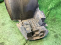 右前轮内衬 SUBARU LANCASTER OEM 59110AE020 BHE BH9 2001 Silver 1U2