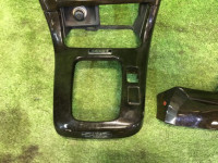 Marco de radio (juego) SUBARU LANCASTER OEM 66060AE370, 66150AE210, 66050AE260, 94110AE400 BHE 2001 Silver 1U2