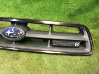 Radiator grille SUBARU LANCASTER OEM 91121AE260 BHE BH9 2001 Silver 1U2