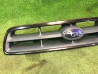 Radiator grille SUBARU LANCASTER OEM 91121AE260 BHE BH9 2001 Silver 1U2