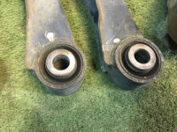 Brazos de suspensión traseros SUBARU LANCASTER OEM 20254AE010, 20250AE000, 20250AE020, 20250AE040 BHE BEE 2001 EZ30