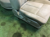 ชุดเบาะทั้งคัน SUBARU LANCASTER OEM 64010AE700GE, 64010AE710GE, 64221AE130GE, 64231AE130GE BHE BH9 2001 Silver 1U2