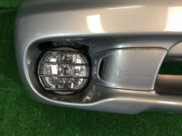 Para-choques dianteiro SUBARU LANCASTER OEM 57703AE130LG, 57711AE150, 84501AE220, 84501AE230 BH9 BHE 2000 grey 9G9