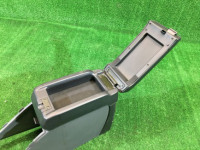 Бардачок подлокотник высокий SUBARU LANCASTER OEM 64231AE260ML BH9 BH5 BHE BE 2000 grey 9G9