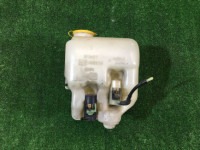 Depósito del limpiaparabrisas SUBARU LANCASTER OEM 86610AE010 BH9 2000 EJ254