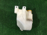 Depósito del limpiaparabrisas SUBARU LANCASTER OEM 86610AE010 BH9 2000 EJ254